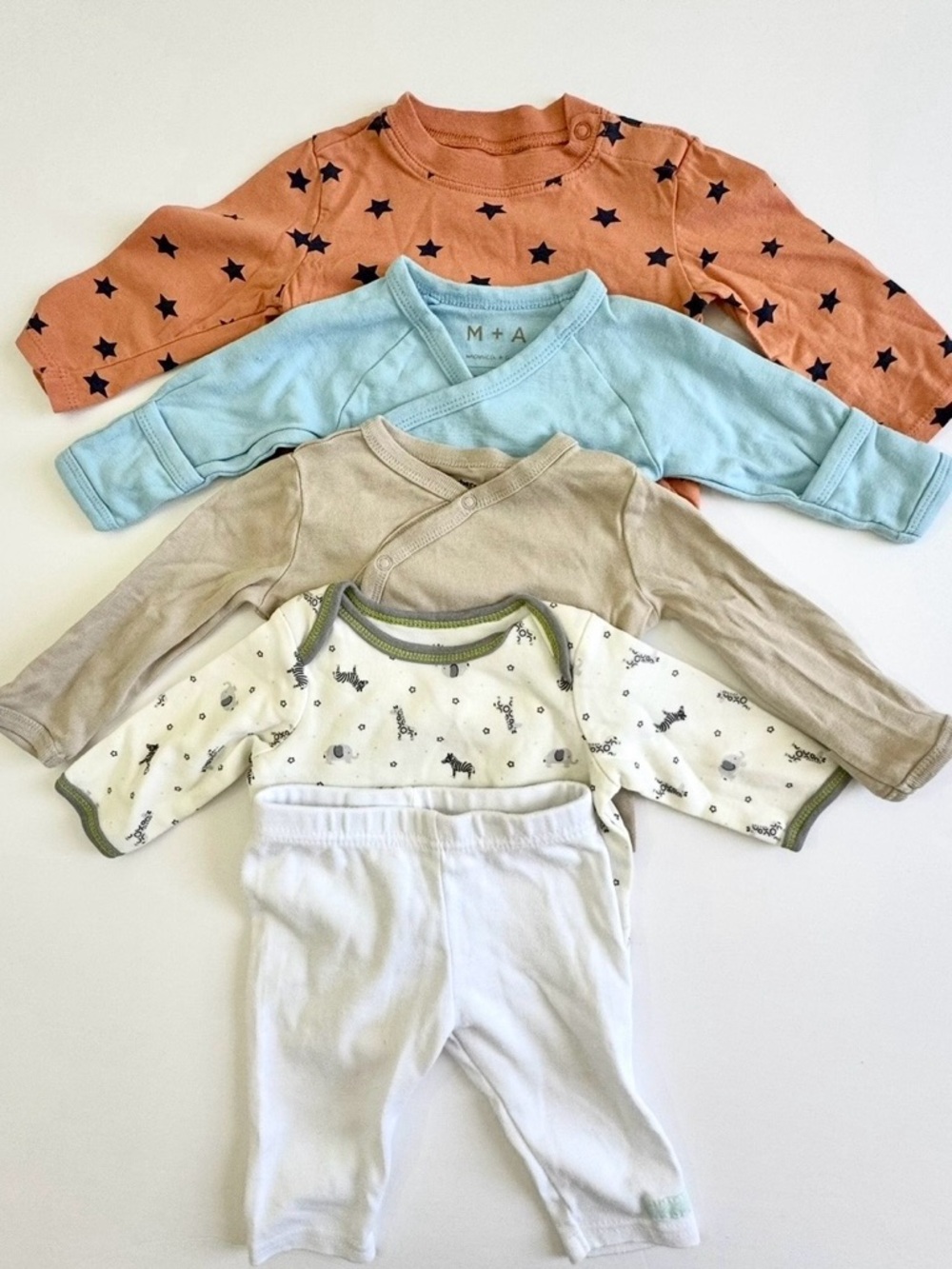 Baby Clothes Lot Newborn 0-3 Months Onesies & Pants  Bundle 5 Pieces